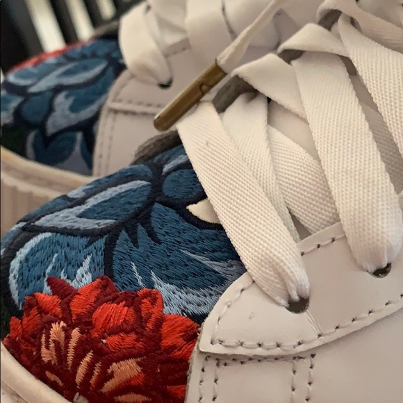 Customized puma - Picture 2 of 4